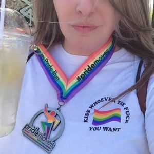 Meet your Posher, Lisa